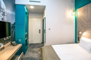 T62 HOTEL